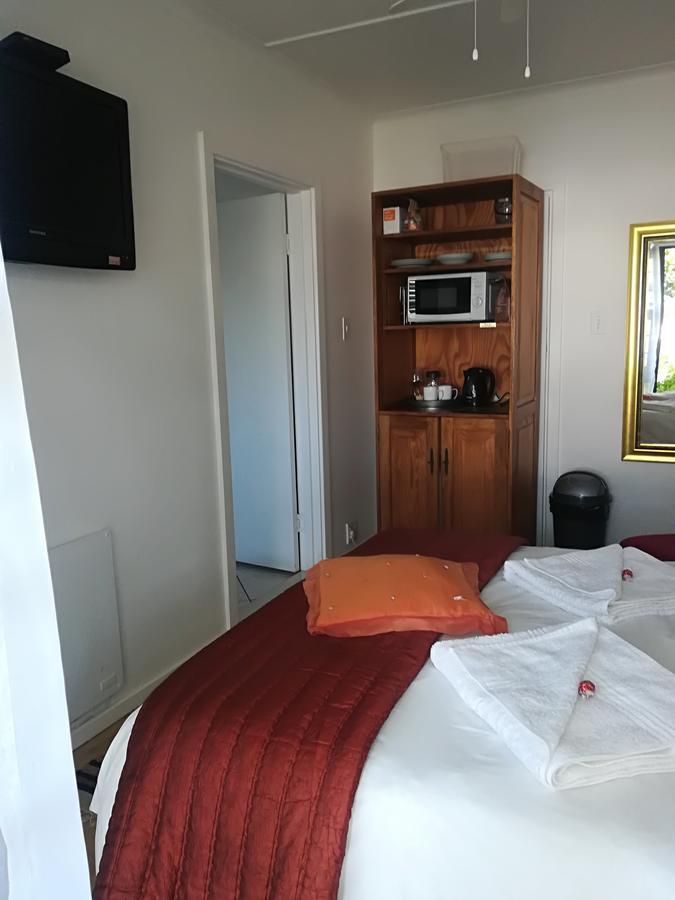 Lighthouse Accommodation East London Esterno foto