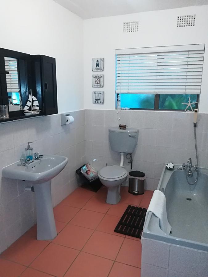 Lighthouse Accommodation East London Esterno foto